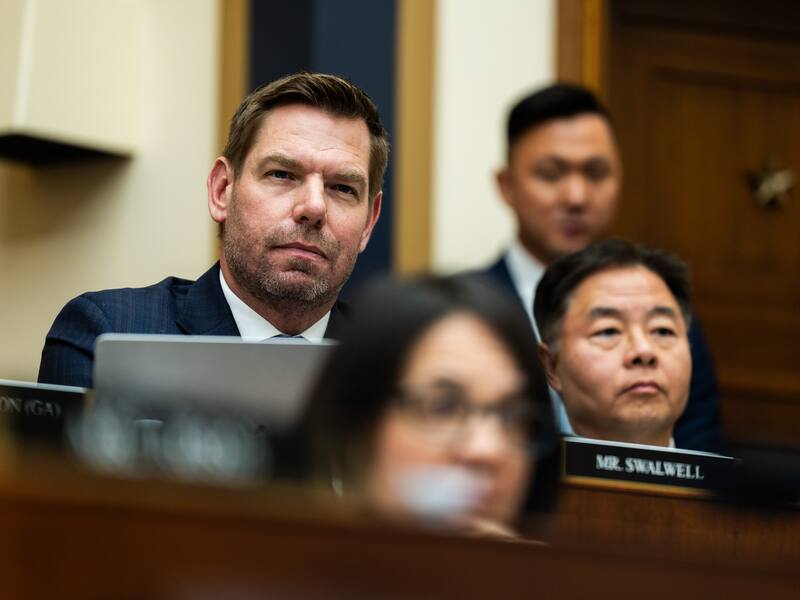 Rep. Eric Swalwell sends cease-and-desist letter to FBI ...