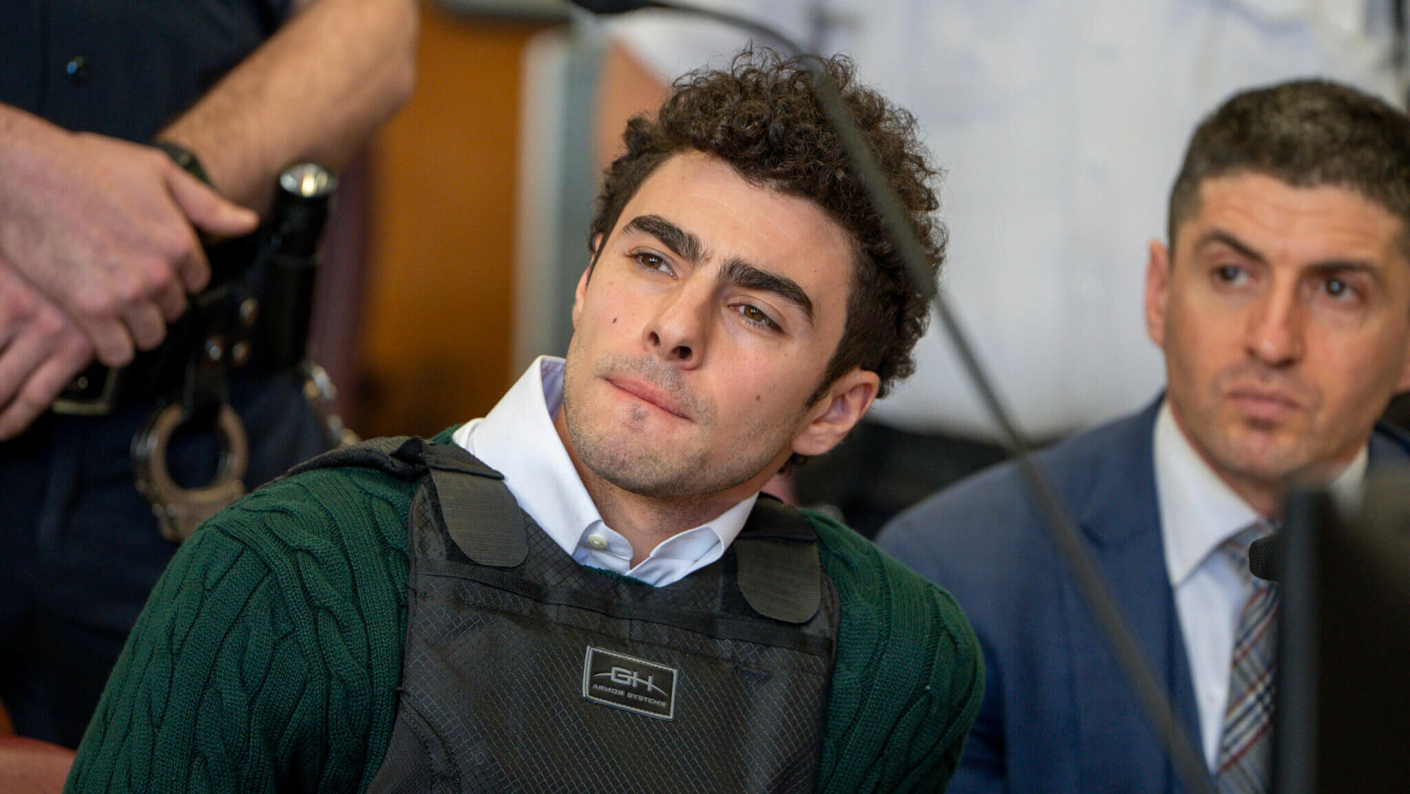 Luigi Mangione wants state murder case dropped, argues double jeopardy ...