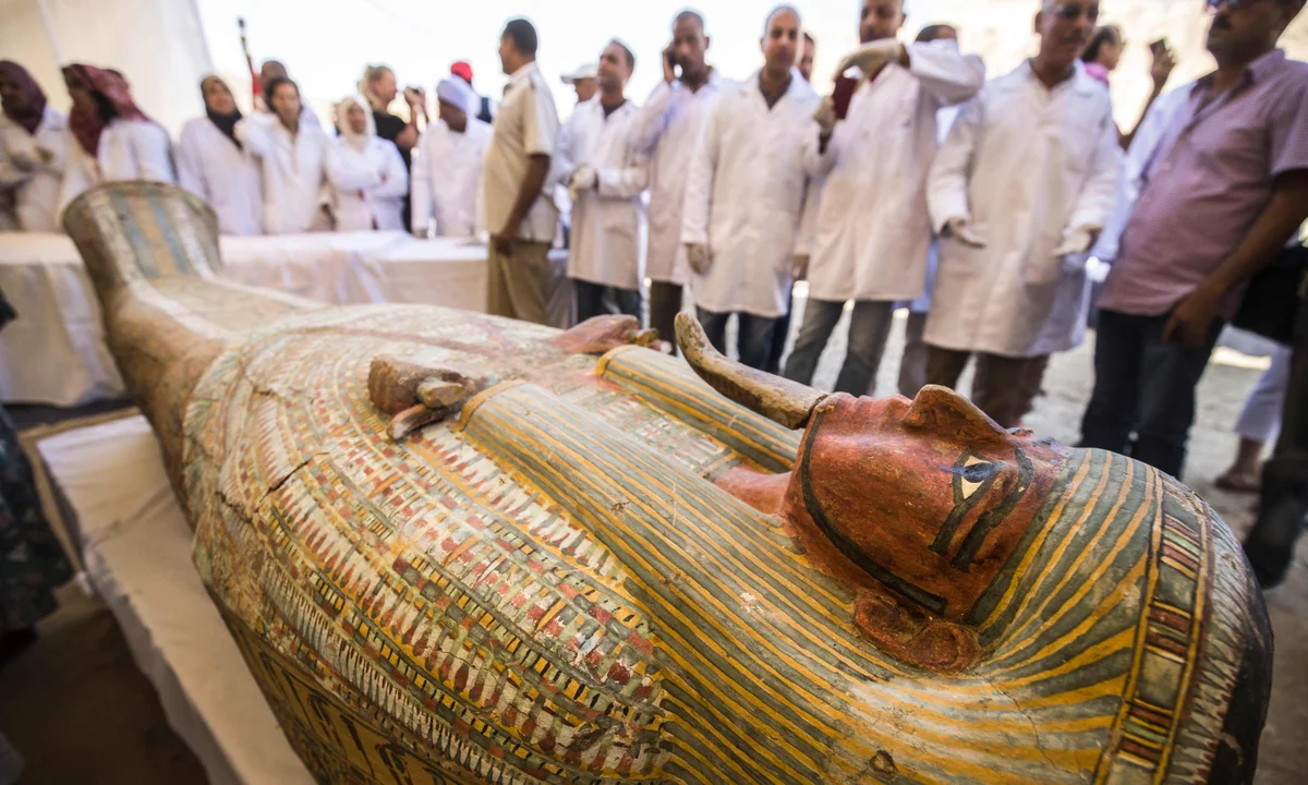 Archaeologists discover 30 ancient coffins in Luxor · Egypt ...
